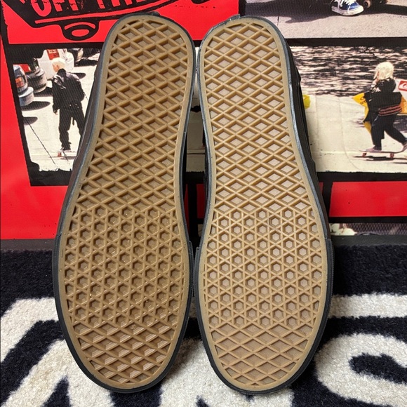 Vans Men's LPE Black/ Black - Picture 9 of 10